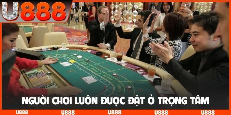 Người chơi luôn được đặt ở trọng tâm